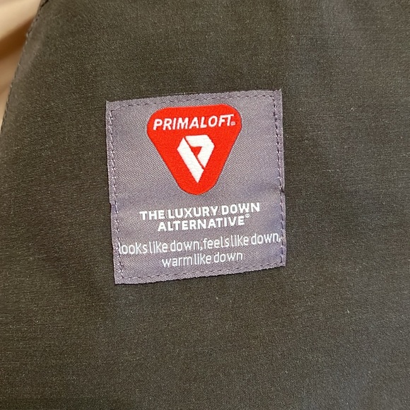 Gap Winter Jacket for men, Size XS in khaki green color - Picture 6 of 12